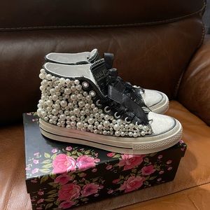 Free People Nan Ku Pearl Crush Black High Top Sneakers ~ Size 9/39